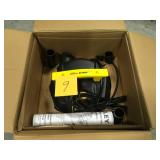 Stanley 5 Gal. 4.0 Peak HP Wet/Dry Vac in good condition