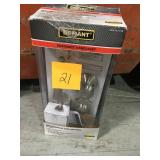 Defiant Springfield Single Cylinder Satin Nickel Door Handleset with Mushroom Knob in good condition