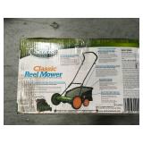 Scotts 20 in. Manual Walk Behind Reel Mower with Grass Catcher not used