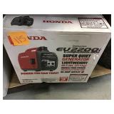 Honda 2,200-Watt Super Quiet Gasoline Powered Portable Inverter Generator with Eco-Throttle and Oil Alert not used