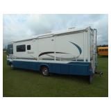 2004 Itasca Motorhome and 2014 Chevy Cruze Package