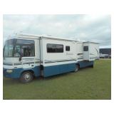 2004 Itasca Motorhome and 2014 Chevy Cruze Package