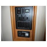 2004 Itasca Motorhome and 2014 Chevy Cruze Package