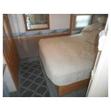 2004 Itasca Motorhome and 2014 Chevy Cruze Package