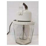 Vintage Chicago electric Hand Mixer w/Glass Measuring Cup