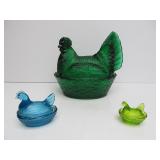 Vintage Colored Glass Nesting Chicken Dishes