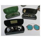 Group of Assorted Vintage Items - Glasses etc