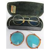 Group of Assorted Vintage Items - Glasses etc