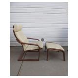 Matching Pair of Mid Century Style Bentwood Lounge Chairs w/Ottomans