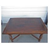 Very Nice Antique Oak Dining Table w/Tuck-Under Leaves