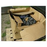 Large Box Symmetrical Universal Link Chains