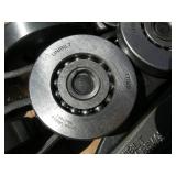 Large Box Symmetrical Universal Link Chains