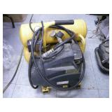 DeWalt Portable Compressor