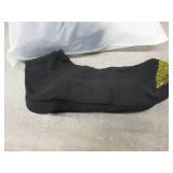 9 pair Mens Gold Toe No-Show Socks ...