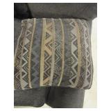 LOVESEAT WITH THROW PILLOWS