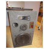 YAMAHA RECEIVER AND 3312 SPEAKERS