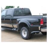 2000 Ford F-350 DRW 4 x 4 Lariat Crew Cab