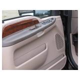 2000 Ford F-350 DRW 4 x 4 Lariat Crew Cab