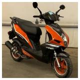2015 Zhongeng 49cc Scooter / Moped