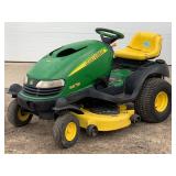 John Deere SST16 Lawn Tractor