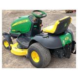 John Deere SST16 Lawn Tractor