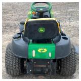 John Deere SST16 Lawn Tractor