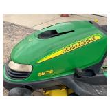 John Deere SST16 Lawn Tractor