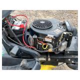 John Deere SST16 Lawn Tractor