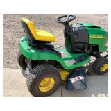 John Deere L108-Automatic Lawn Tractor