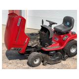 Craftsman DLT-2000 Lawn Tractor