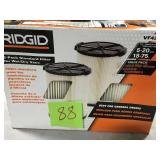 RIDGID 1-layer Everyday Dirt Pleated Paper Filter for 5.0 Plus Gal. RIDGID Wet Dry Vacs (2-Pack) in good condition