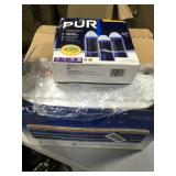PUR Classic 18-Cup Dispenser Filtration System & PUR Ultimate Lead Reducing Replacement Filter for PUR Pitchers (3-Pack) in good condition