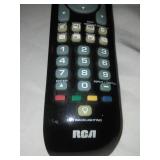 RCA flat screen TV 32in with remote.