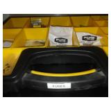 20 bin portable storage case with fuses