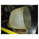 Funnels, hose, Snap-on emblem.