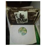 4 Alice Cooper albums