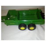 John Deere Manure Spreader diecast, great condition