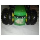 John Deere tractor, 8th wheel, reticulating steering