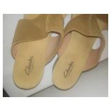 2 pair almost new sandals women