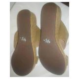2 pair almost new sandals women