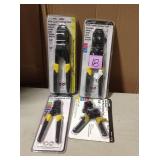 MIX LOT OF APOLLO  1/2 in. and 3/4 in. PEX Crimp Tool  in good condition