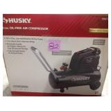 Husky 8G 150 PSI Hotdog Air Compressor  in good condition