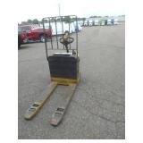 2004 Yale Pallet Jack # 9581