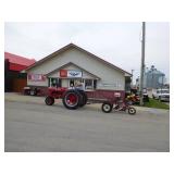 1944 farmall H TRACTOR