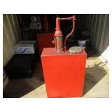 VINTAGE OIL CONTAINER WITH HAND PUMP