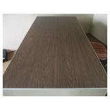 METAL OFFICE DESK / CHAIR