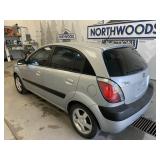 2006 Kia Rio 5 -No Reserve-