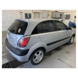 2006 Kia Rio 5 -No Reserve-