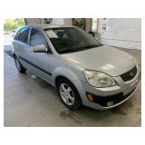 2006 Kia Rio 5 -No Reserve-