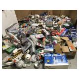 PALLET WITH PLUMBING/ ELECTRIC SUPPLIES FOR HOMES/WORK! CUSTOMER RETURNS SEE PICS!